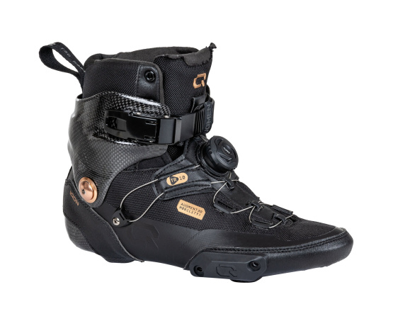 TR 10 Boot