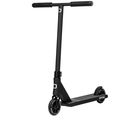 Nyx XS černá freestyle koloběžka