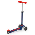 Modrá dětská koloběžka Micro Mini DeLuxe Navy Blue LED