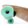 Zelený longboard