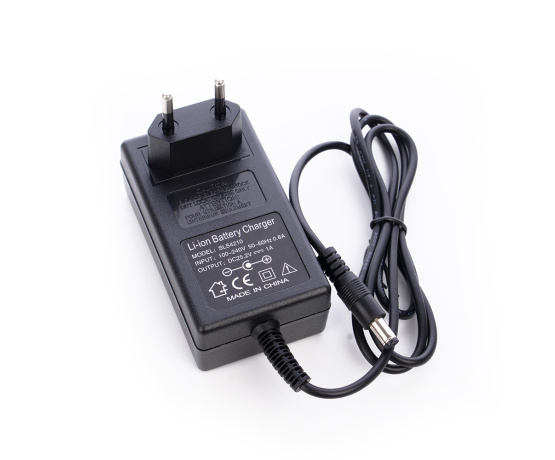 Nabíječka 25.2V 0.8A UX1 Nabíječka 25.2V 0.8A UX1