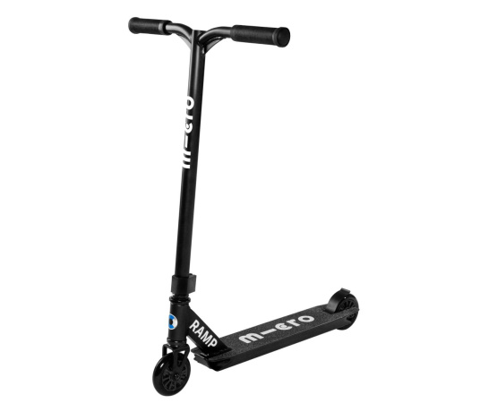Ramp Black freestyle koloběžka Ramp Black freestyle koloběžka