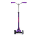 Fialová koloběžka se svítícími kolečky Maxi Deluxe Pro LED purple