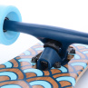 Modrý longboard