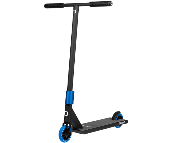 Nyx M modrá freestyle koloběžka