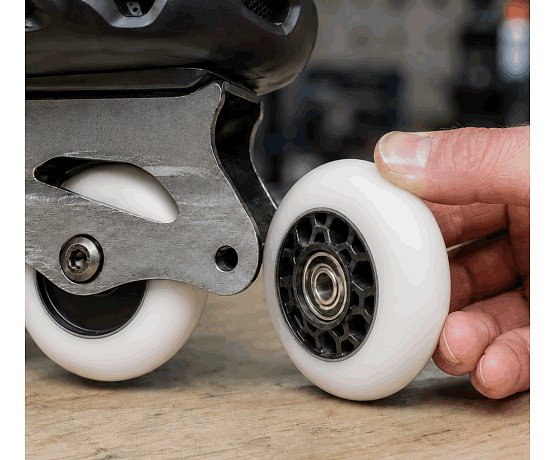Wheels and bearings exchange Wheels and bearings exchange
