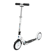 Micro Classic White skládací koloběžka